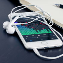 塑料草皮走路声音