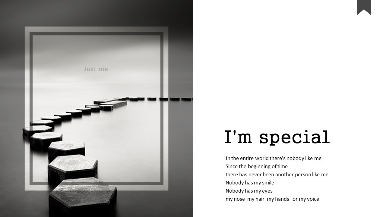 时尚杂志风黑白简约国外PPT模板