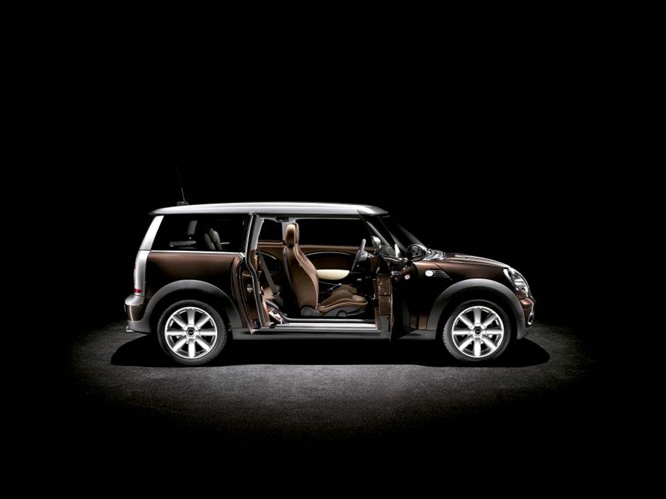 宝马汽车展示PPT模板