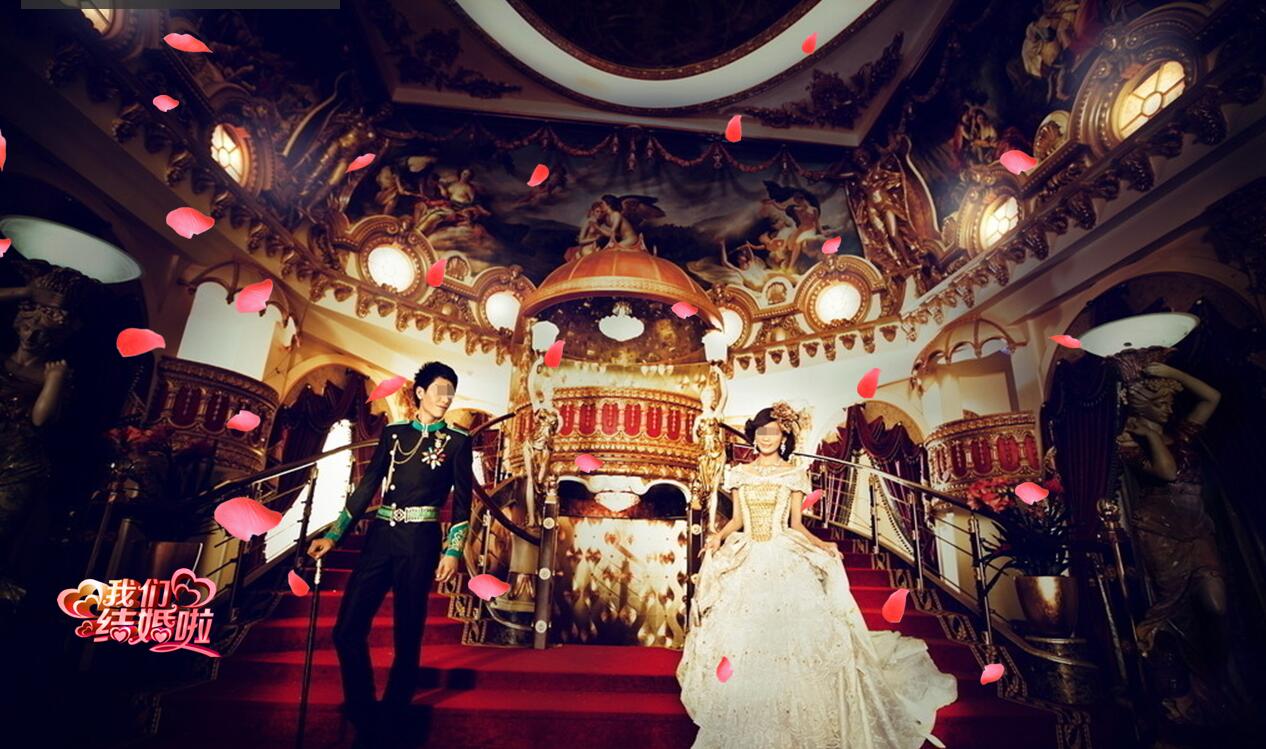 红色喜庆婚礼ppt动态模板