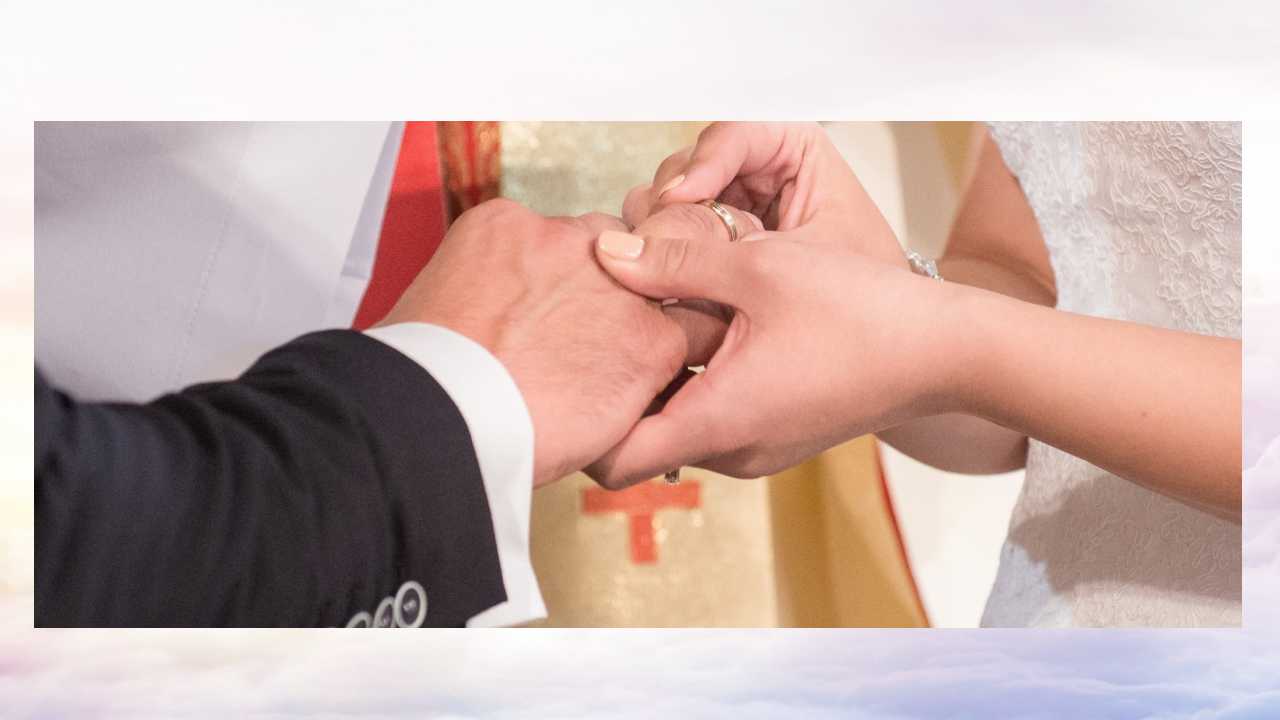 婚礼开场动态ppt模板