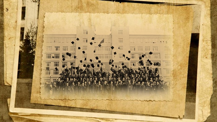 毕业30年同学聚会ppt模板