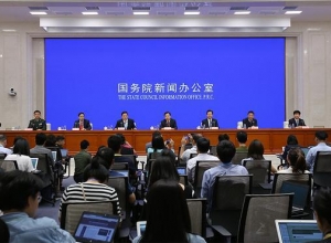 国庆70周年阅兵确定 建国70周年党政模板推荐