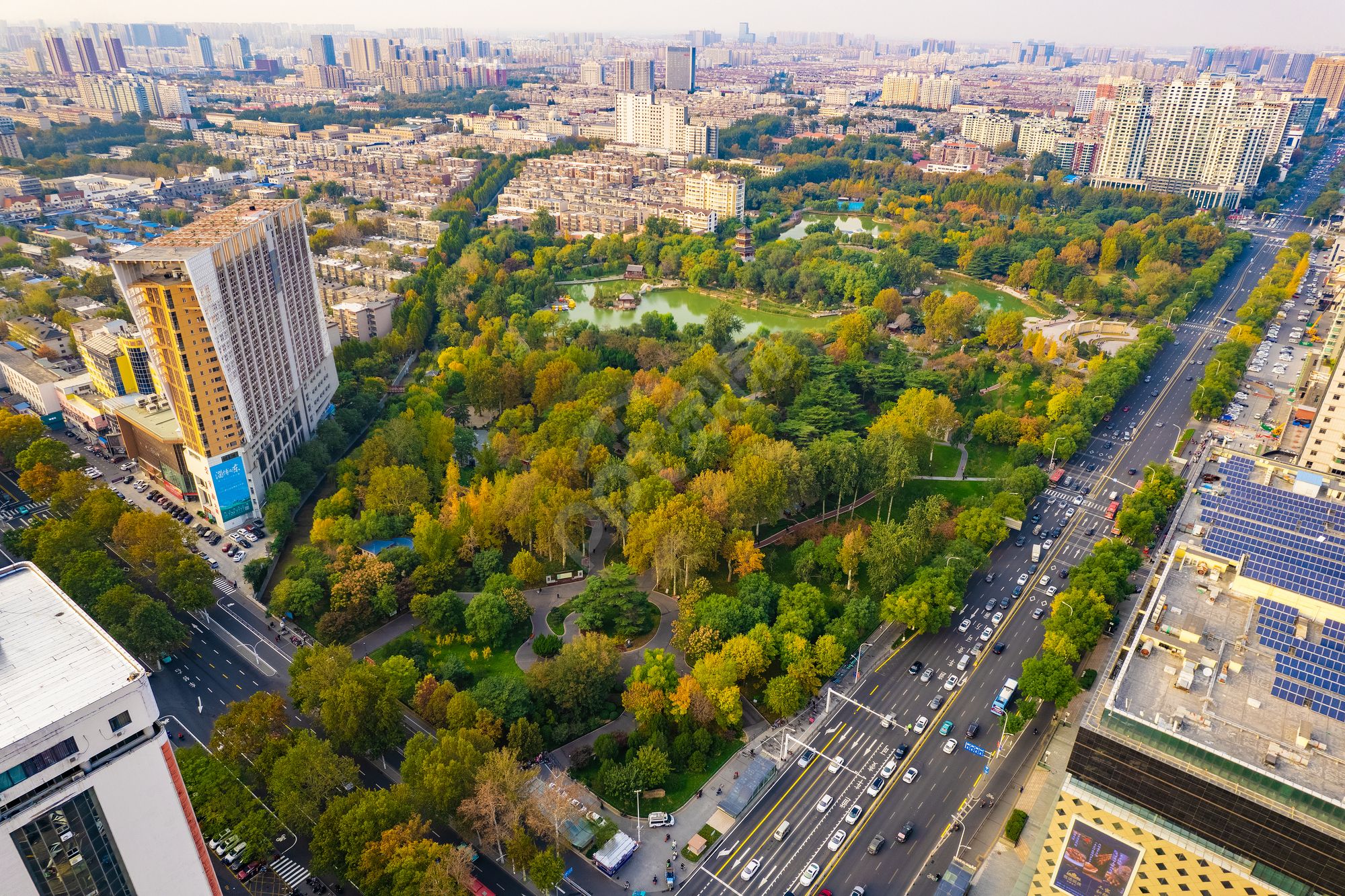 城市建筑项目策划商务汇报PPT背景图片