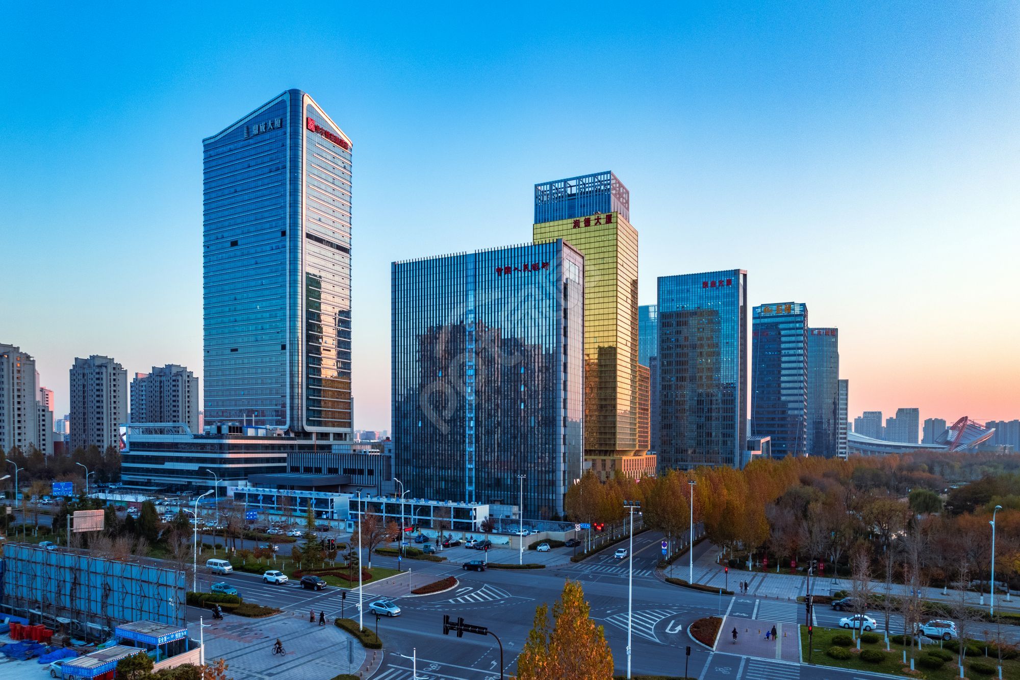 现代城市建筑高楼商务ppt高清背景鸟瞰图