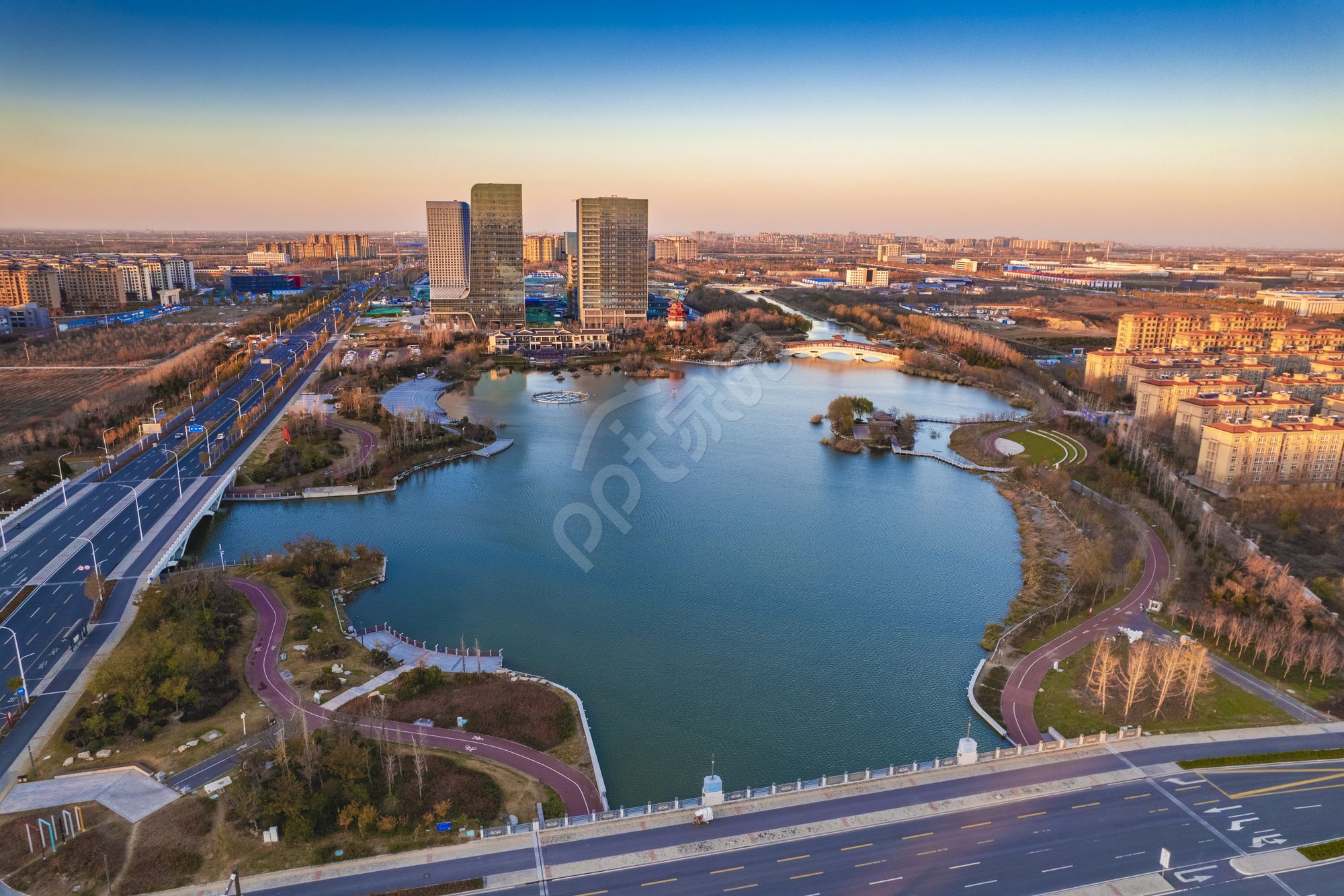 高级城市商业建筑PPT背景图片