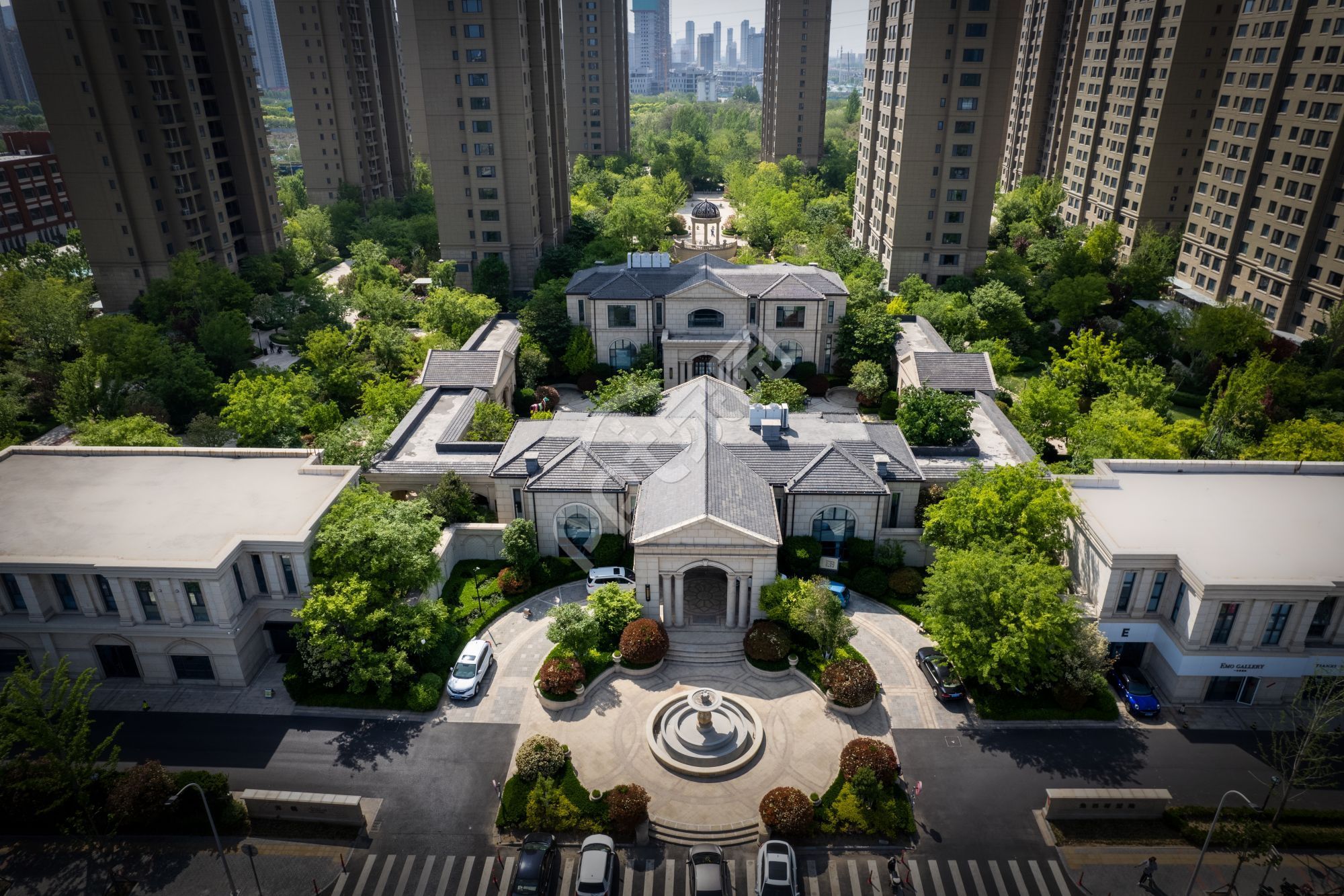 城市建筑白色别墅绿色园林艺术高清大图