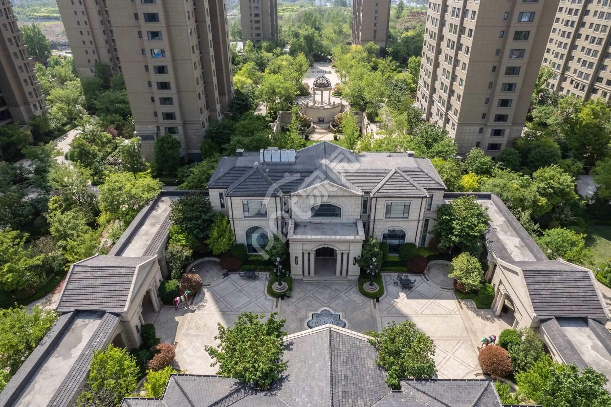 城市建筑白色别墅绿色园林艺术高清大图