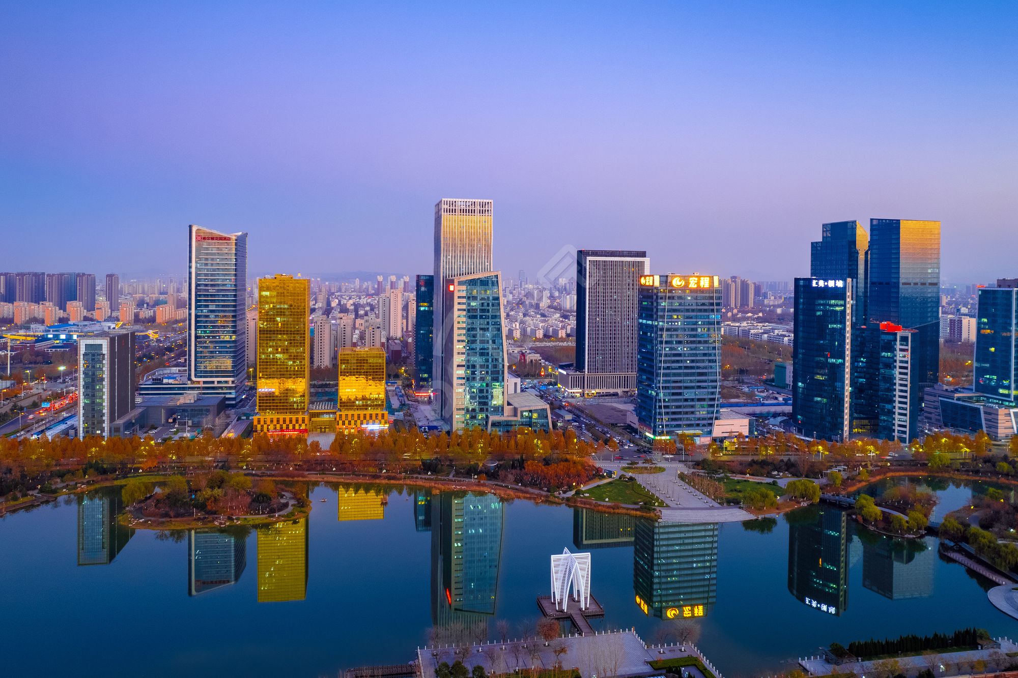 简约高层建筑PPT背景图片