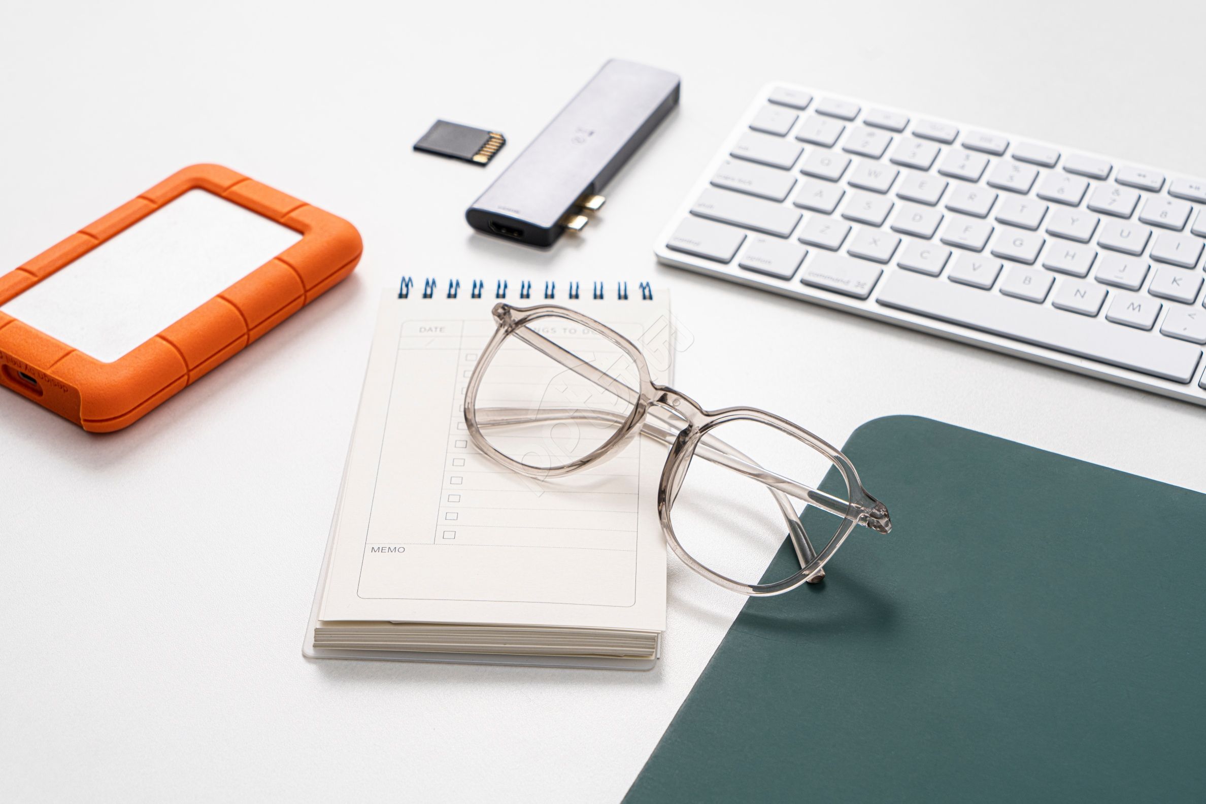 手机背景商务ppt模板背景图片