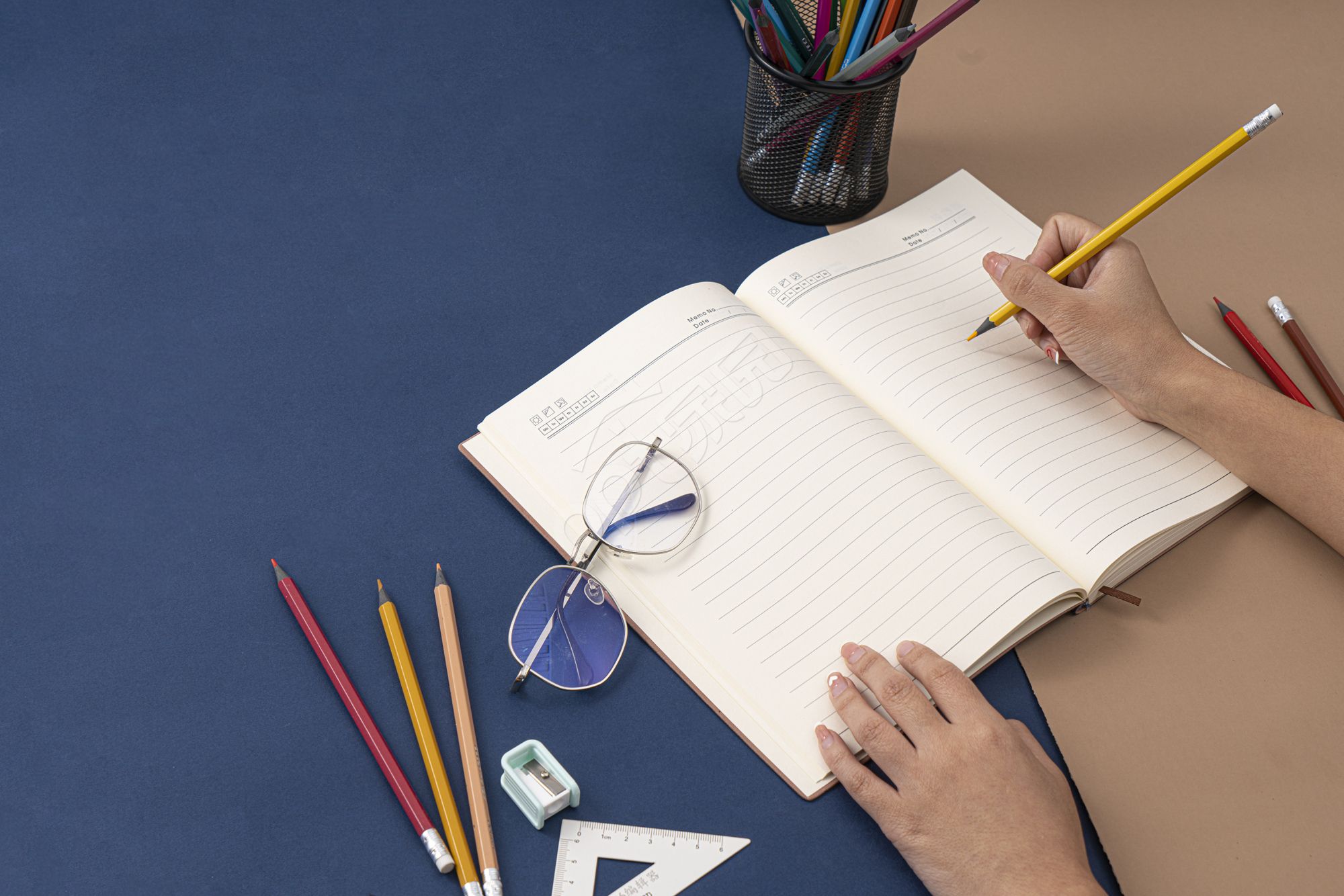 学校办公室ppt背景图