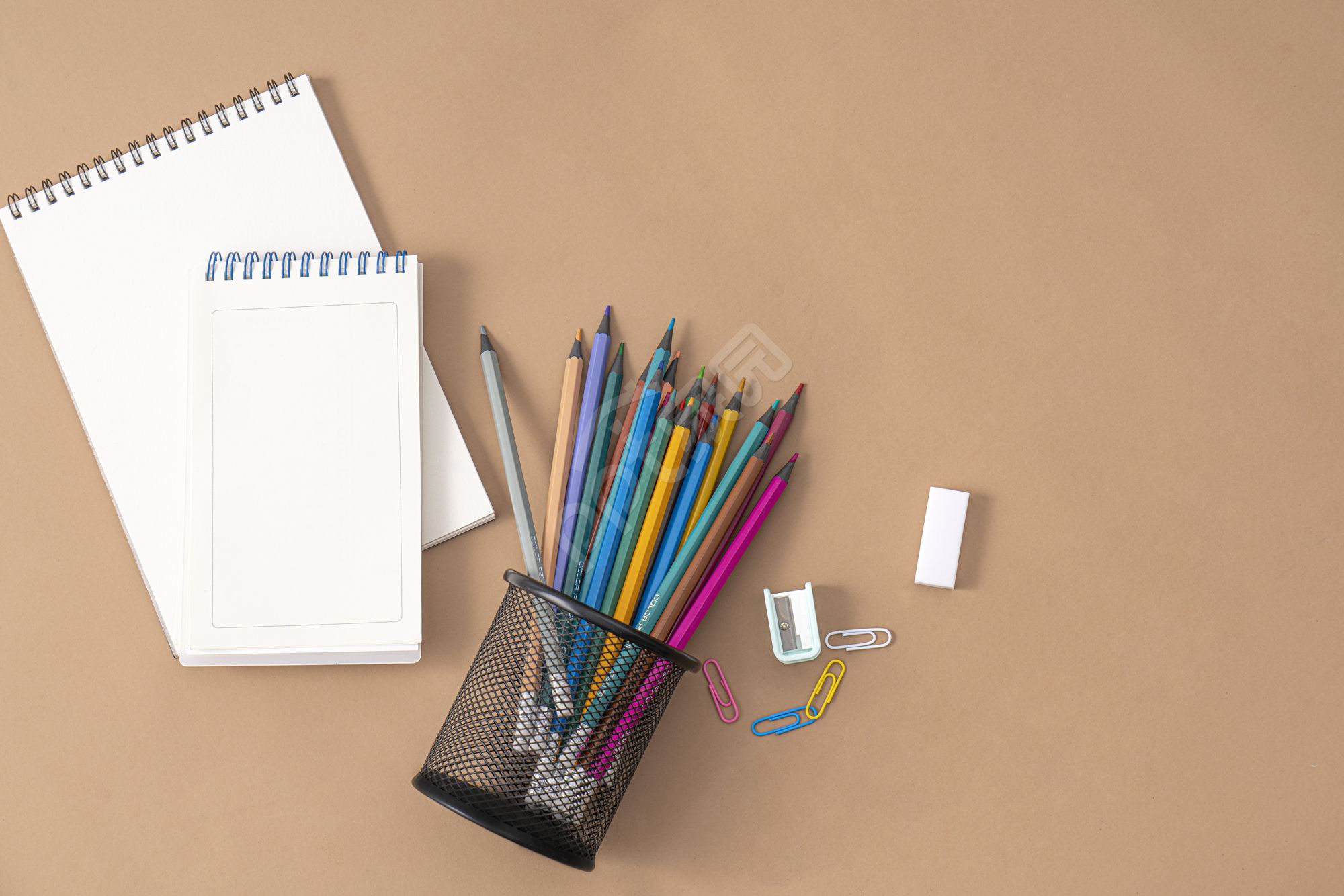 彩色铅笔ppt图片素材