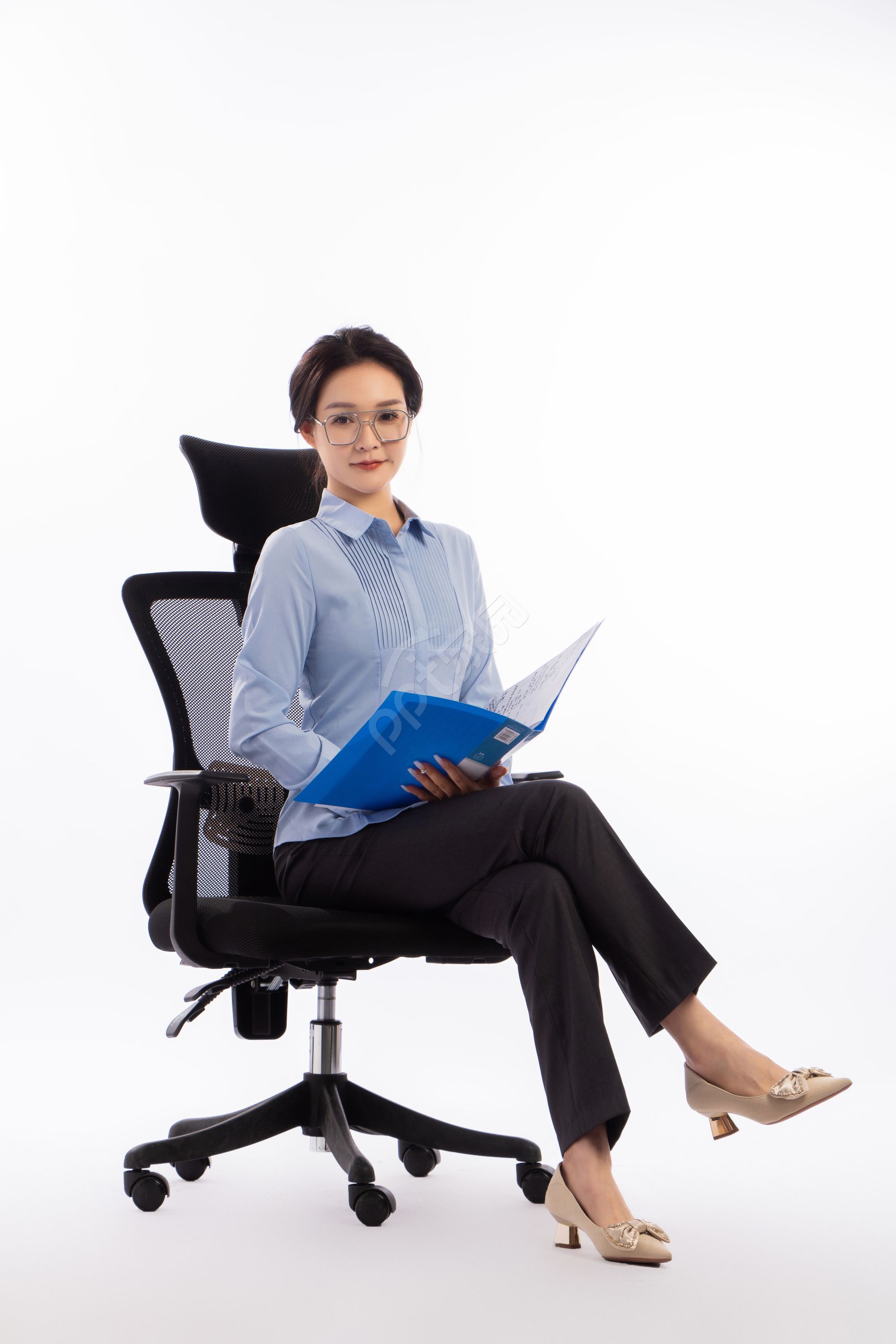 简洁商务人物ppt背景图片