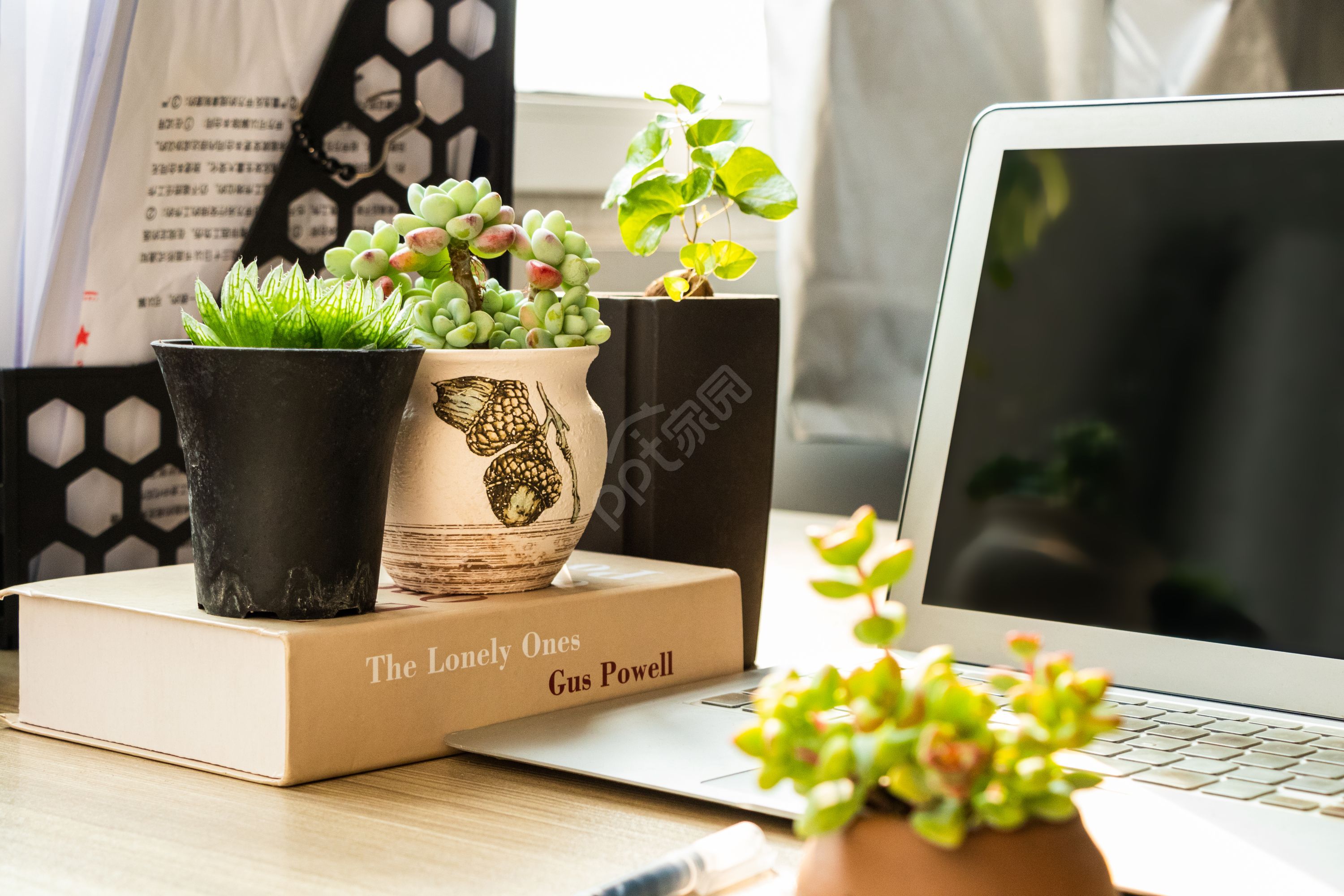 红色电子商务ppt背景图片